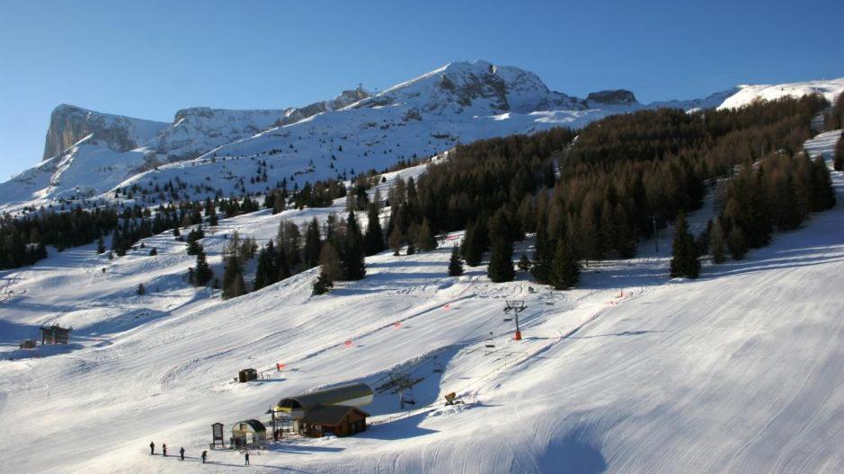 Studio Aux Pieds Des Pistes Le Devoluy Exterior photo